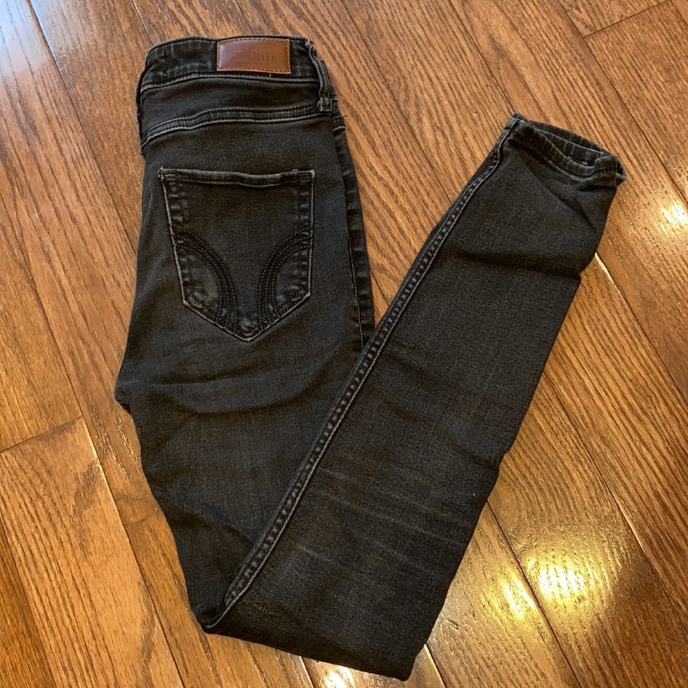 Black Hollister Jeans - Size 1S